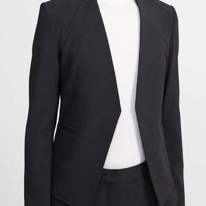 Theory black blazer size 00, NEW without tags